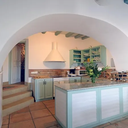 Sfendoni House Holiday home Frilingianika