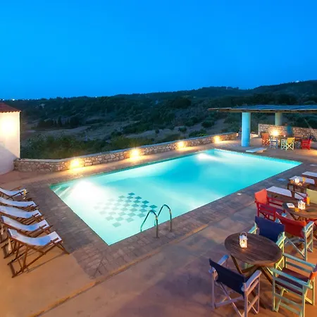 Sfendoni House Case de vacanță *